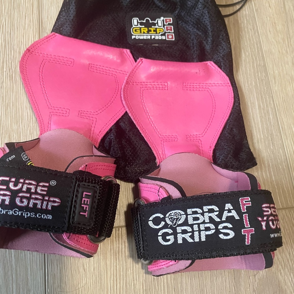 Cobra Grips PRO Weightlifting Straps Gloves Power Lifting Metal Hooks Deadlift - Picture 3 of 4
